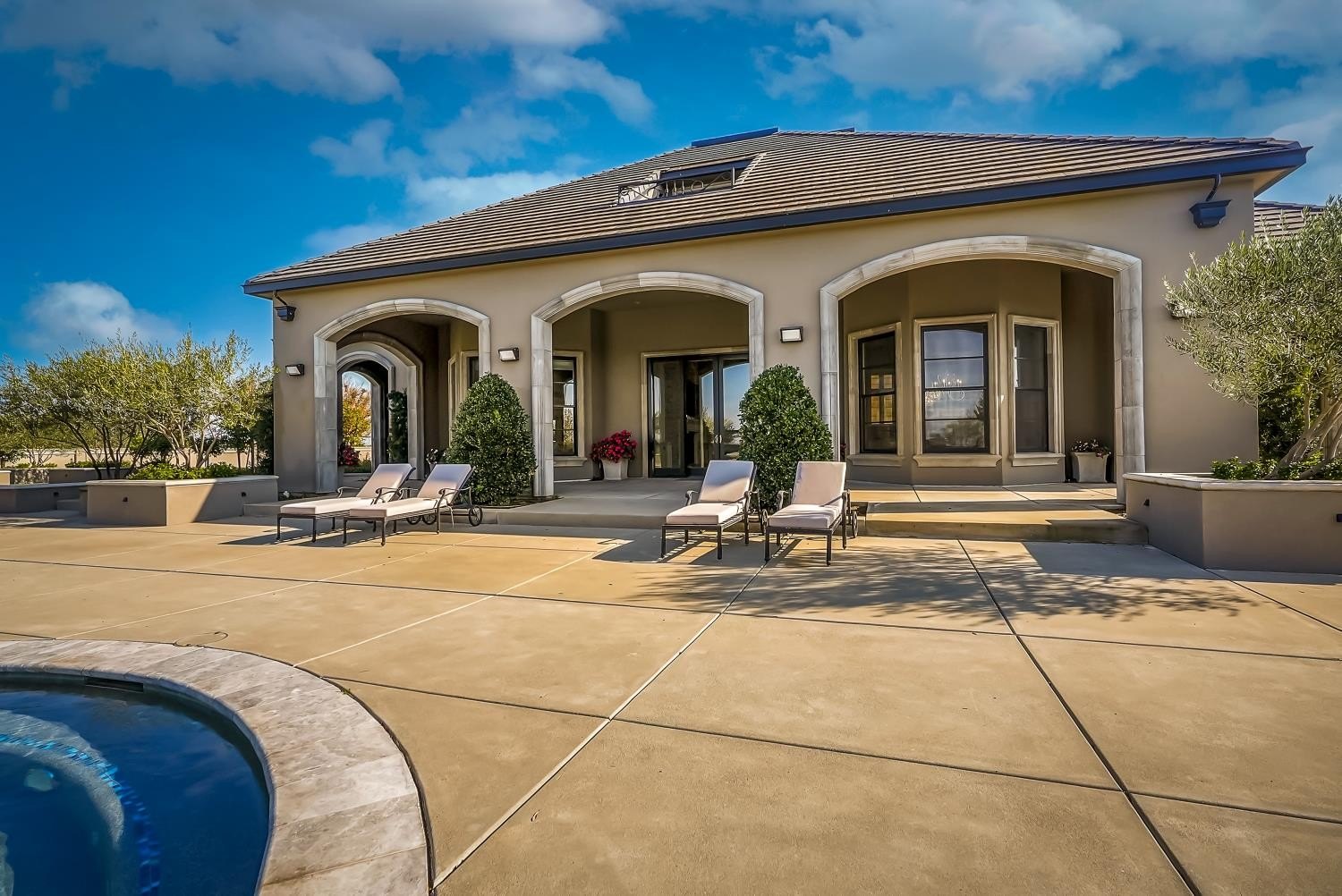 Lodi, California, 95241, United States, 4 Bedrooms Bedrooms, ,6 BathroomsBathrooms,Residential,For Sale,2005753