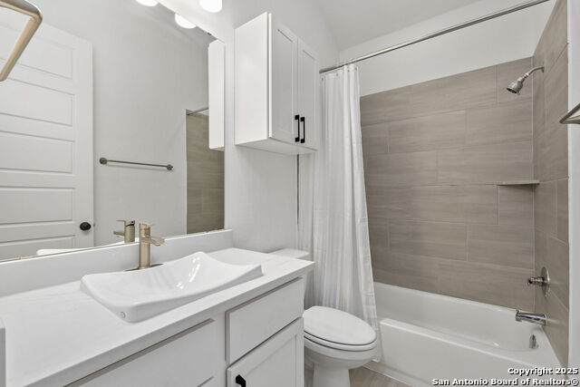 Boerne, Texas, 78006, United States, 3 Bedrooms Bedrooms, ,2 BathroomsBathrooms,Residential,For Sale,1694629