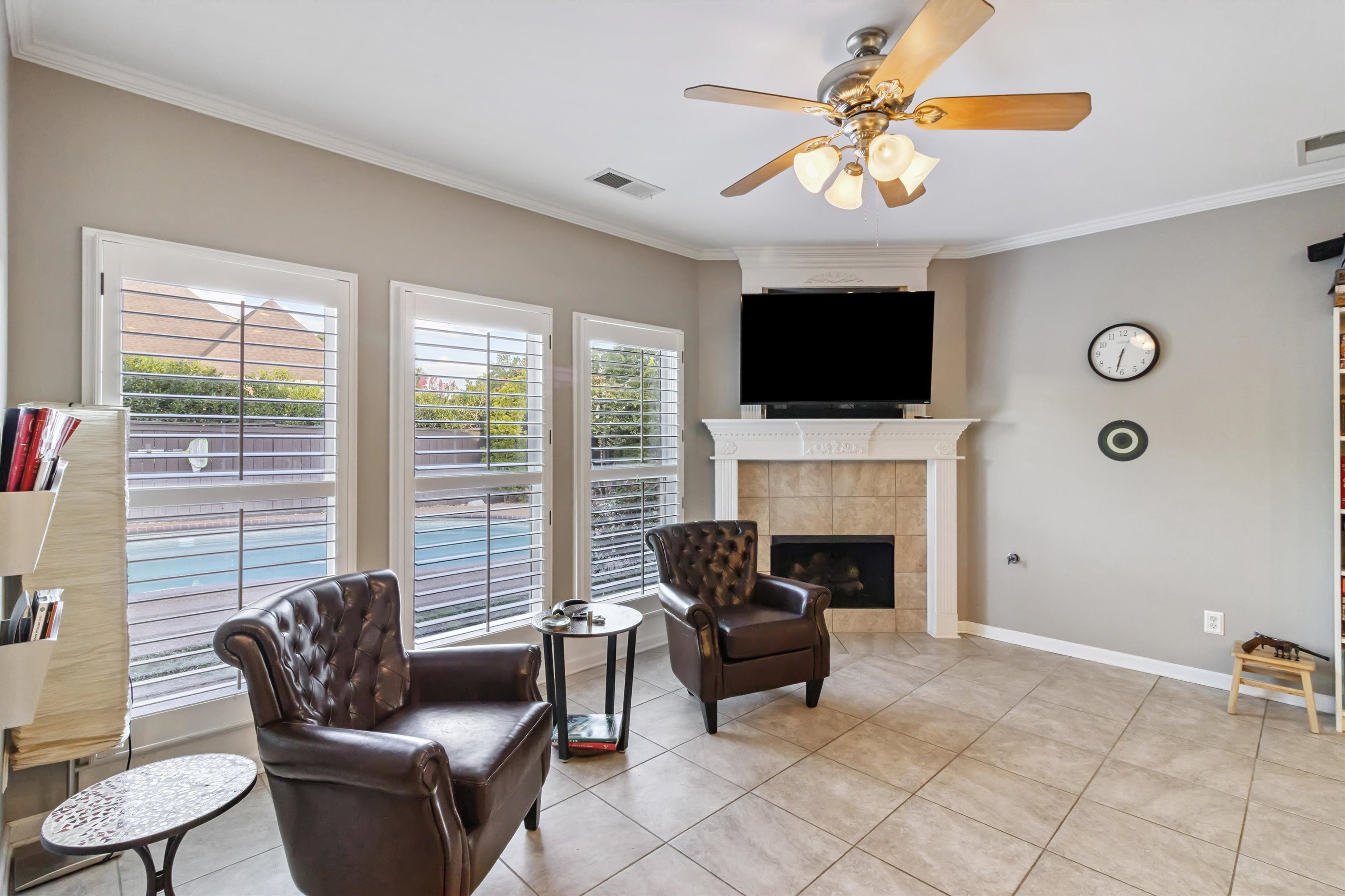 Collierville, Tennessee, 38017, United States, 5 Bedrooms Bedrooms, ,3 BathroomsBathrooms,Residential,For Sale,1907336