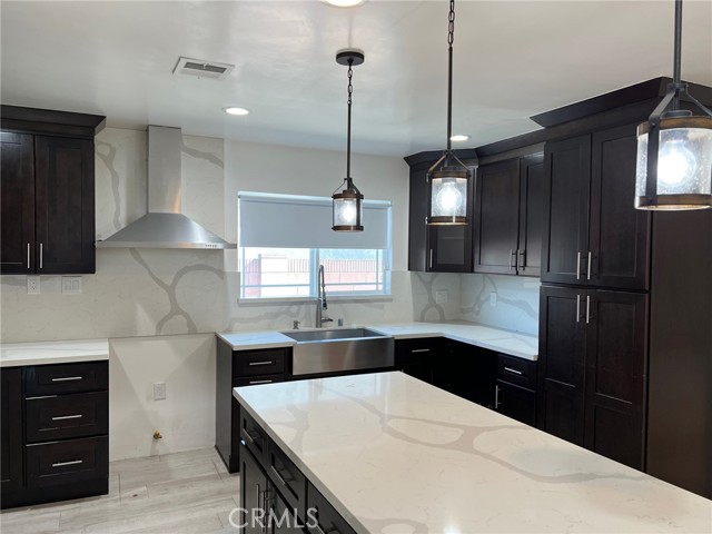 Downey, California, 90242, United States, 4 Bedrooms Bedrooms, ,2 BathroomsBathrooms,Residential,For Sale,2010741