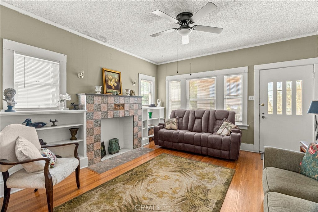 Los Angeles, California, 90032, United States, 3 Bedrooms Bedrooms, ,1 BathroomBathrooms,Residential,For Sale,1923092