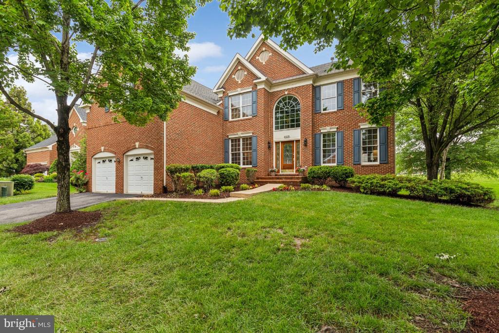 Ashburn, Virginia, 20147, United States, 5 Bedrooms Bedrooms, ,6 BathroomsBathrooms,Residential,For Sale,1839490