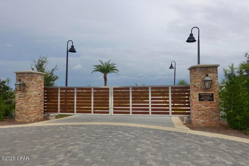 Mexico Beach, Florida, 32456, United States, 5 Bedrooms Bedrooms, ,6 BathroomsBathrooms,Residential,For Sale,1994562