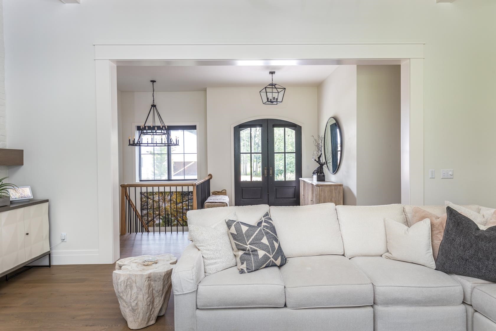 SUAMICO, Wisconsin, 54173, United States, 4 Bedrooms Bedrooms, ,5 BathroomsBathrooms,Residential,For Sale,1927412