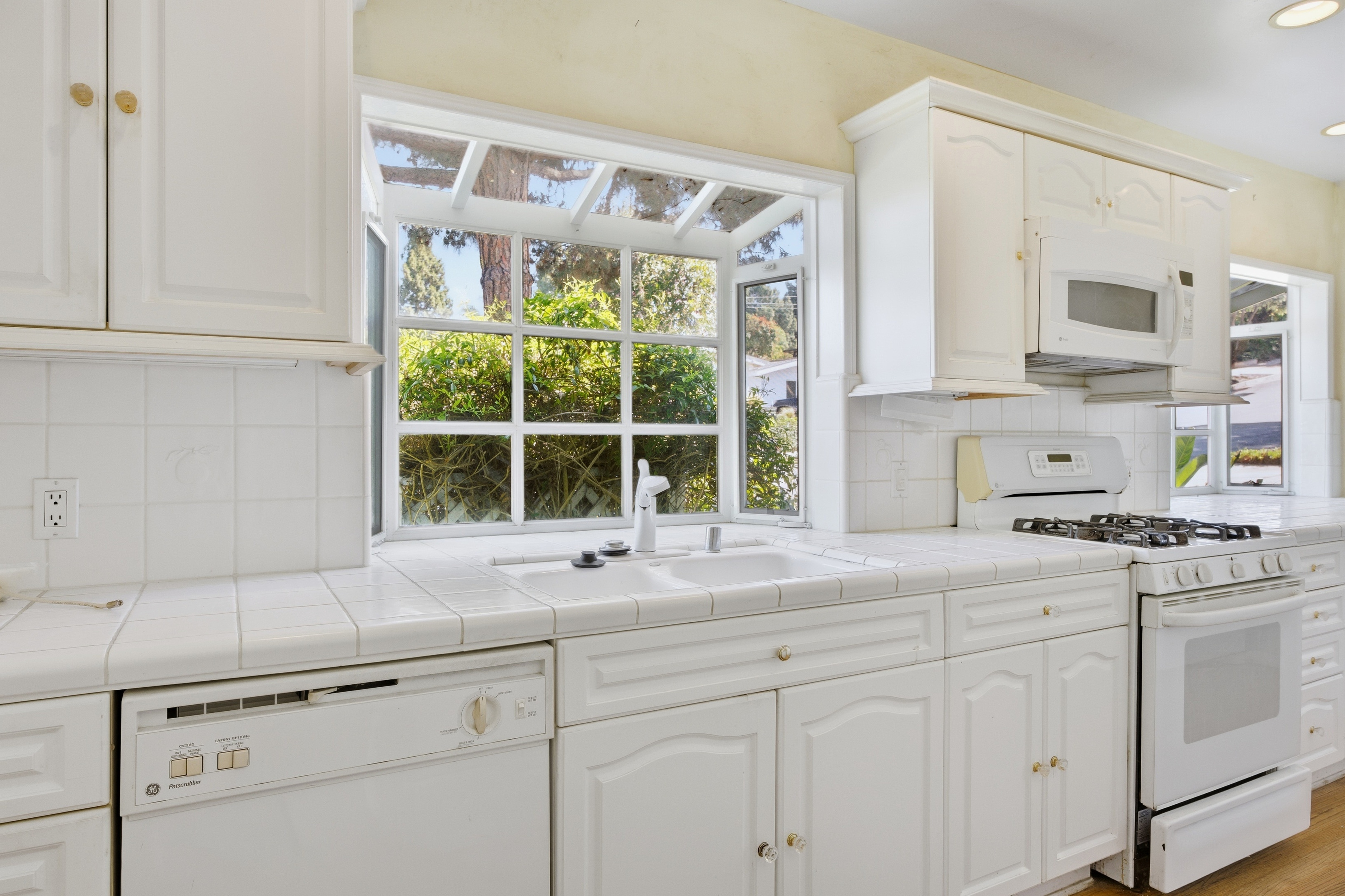 26871 Basswood Avenue, Rancho Palos Verdes, CA 90275 - 物件實景