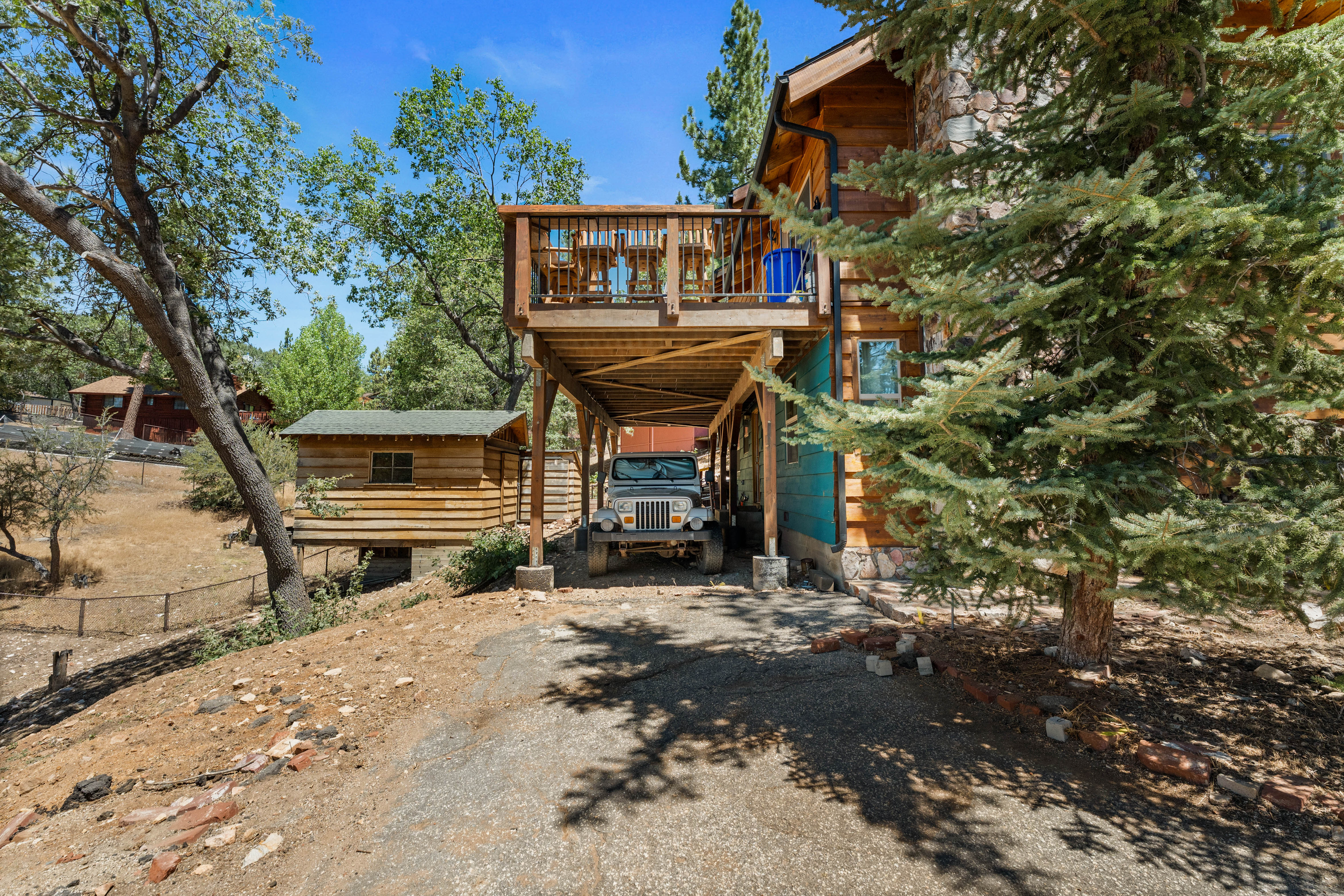  1156 Bruin Trail, Fawnskin, CA 92333 - 物件實景
