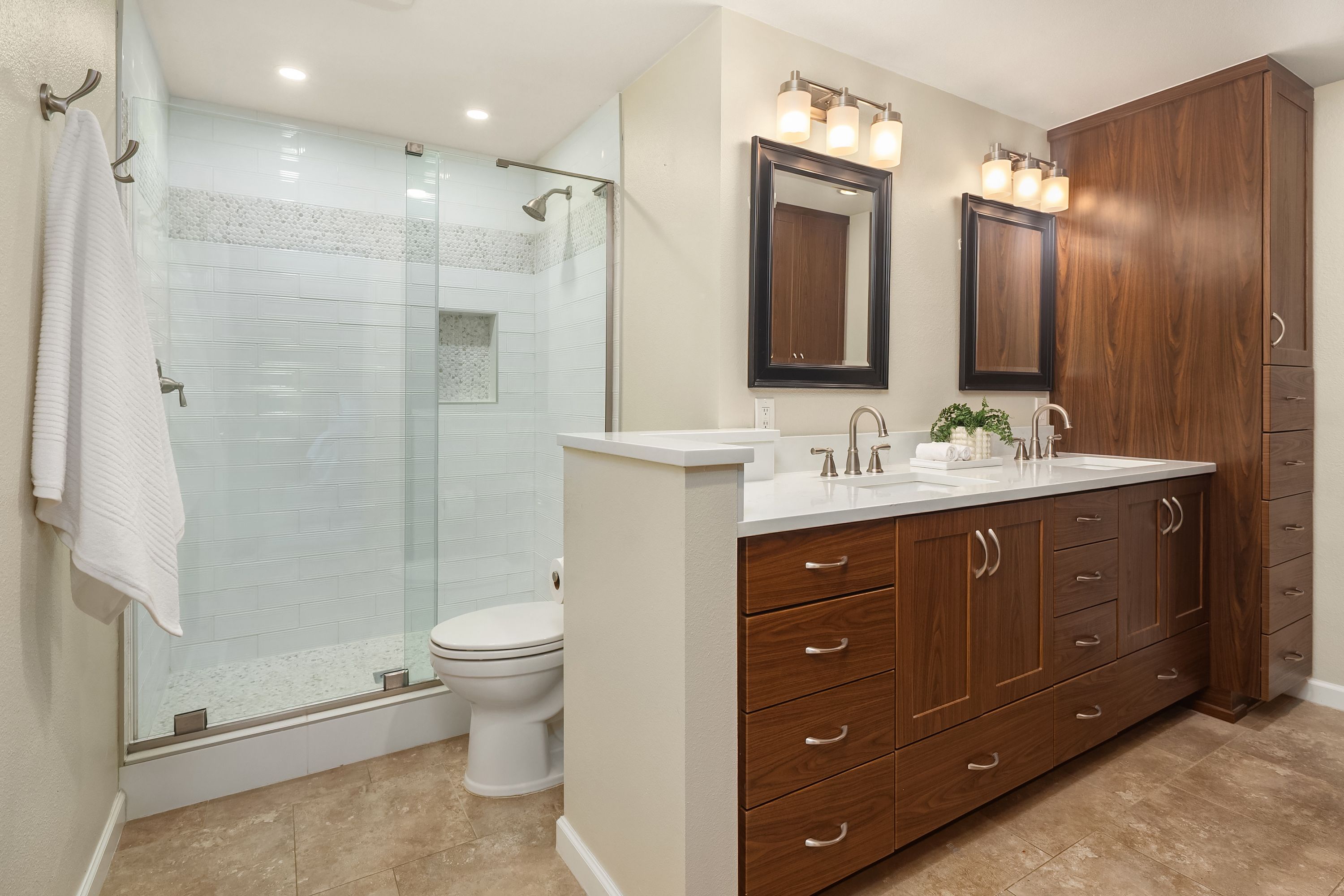  3415 211th Ave NE, Sammamish, WA 98074 - 物件實景