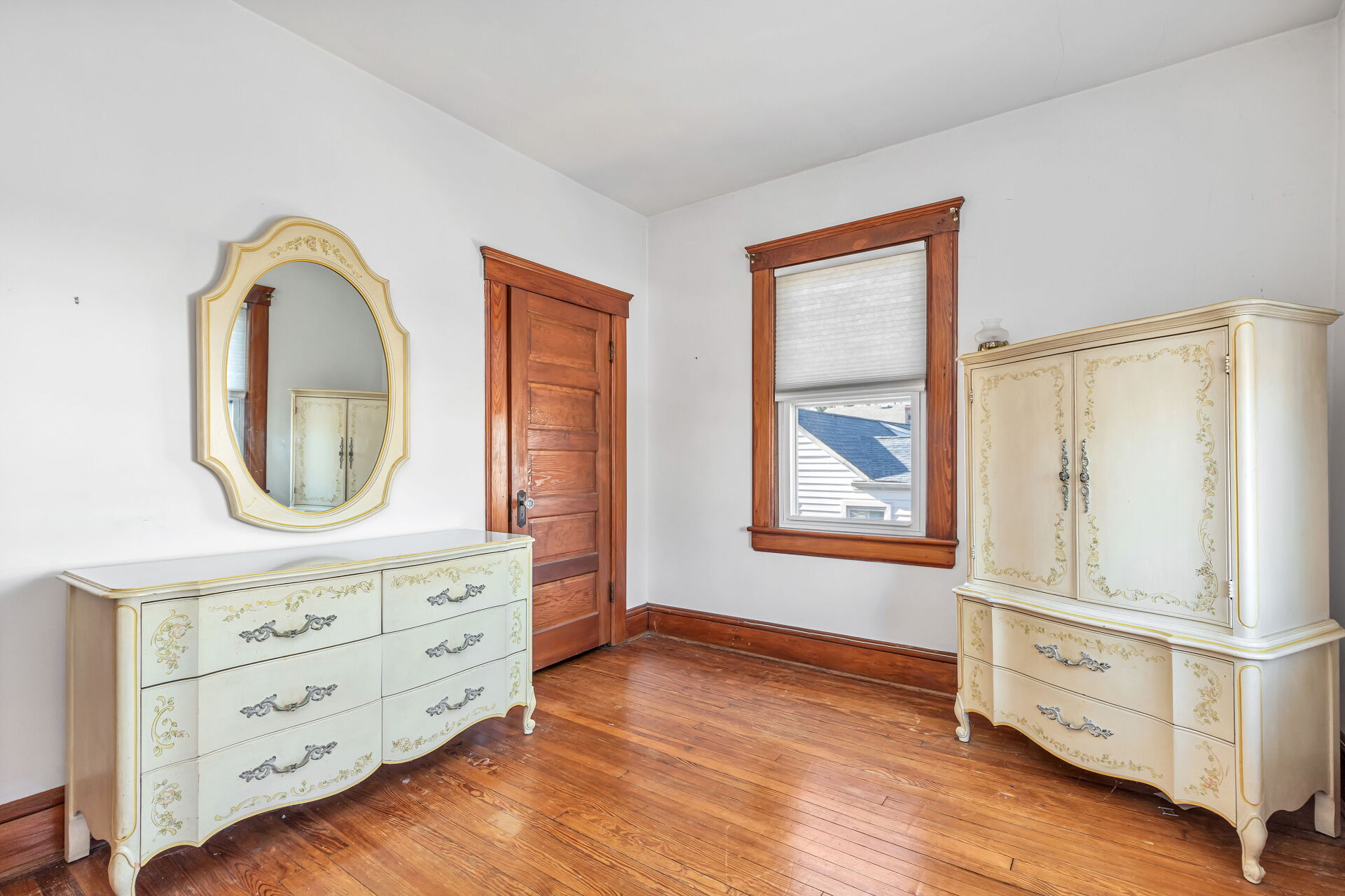 111 Besler Ave, Cranford Township, New Jersey, 07016, United States, 4 Bedrooms Bedrooms, ,Residential,For Sale,111 Besler Ave,1431698