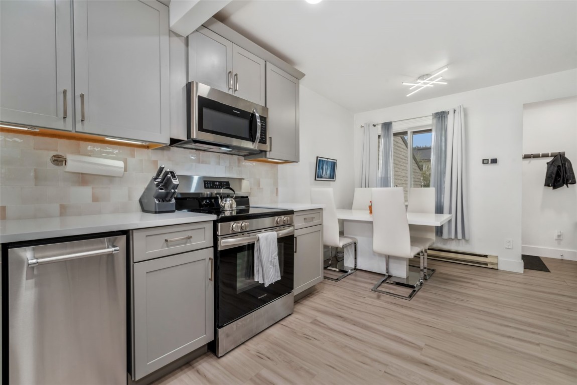 Steamboat Springs, Colorado, 80487, United States, 2 Bedrooms Bedrooms, ,2 BathroomsBathrooms,Residential,For Sale,1933286