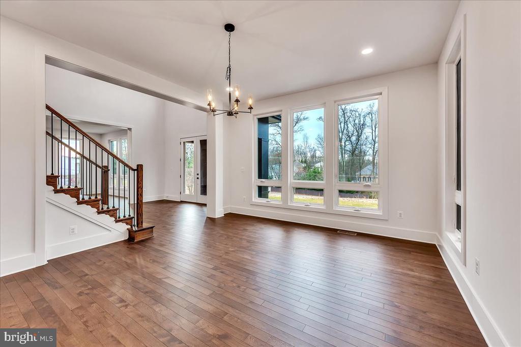 Oak Hill, Virginia, 20171, United States, 4 Bedrooms Bedrooms, ,6 BathroomsBathrooms,Residential,For Sale,2006195