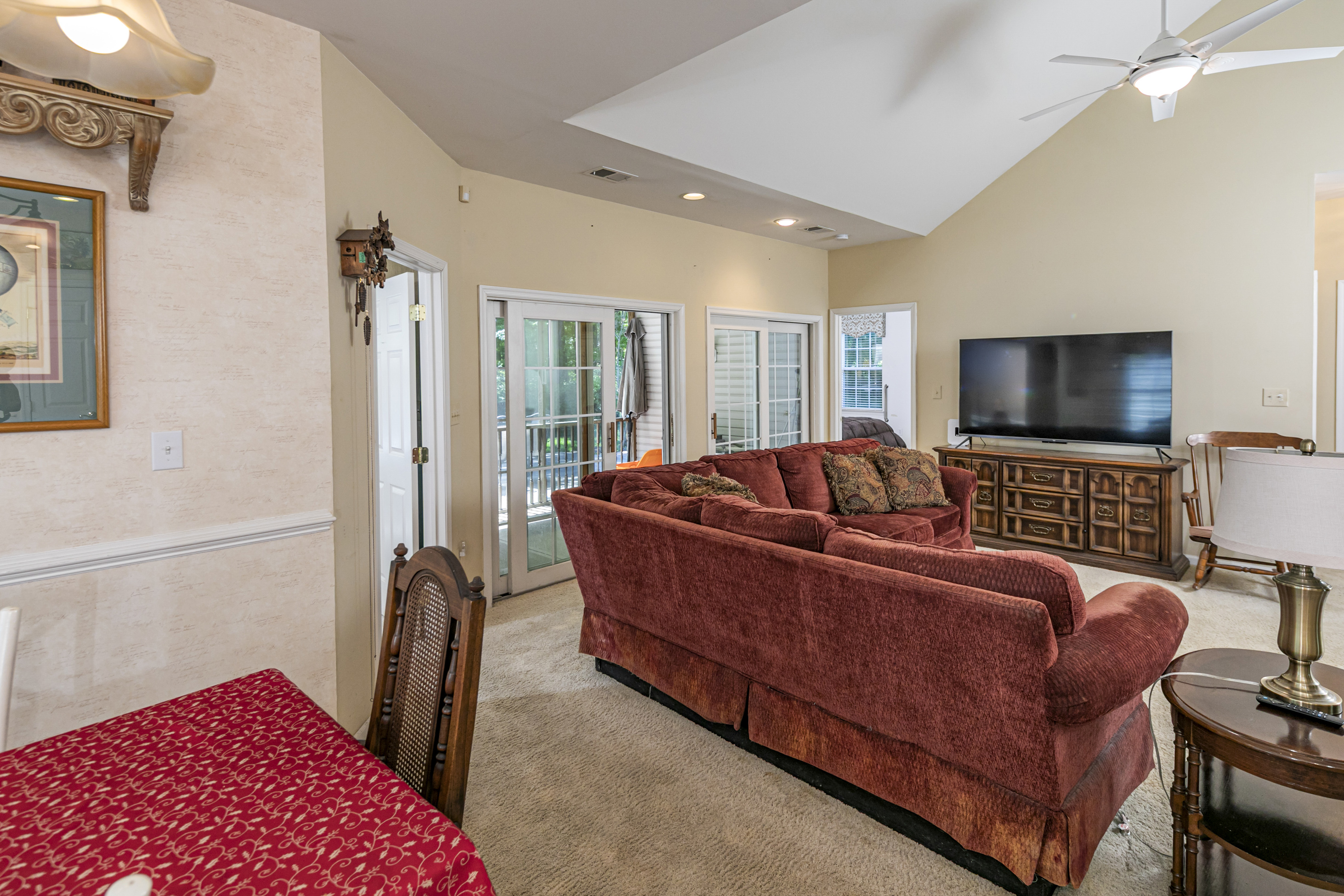  Spacious Wellington Manor Home w/ Loft, Screened Porch & 1st Floor Primary Suite - 物件實景