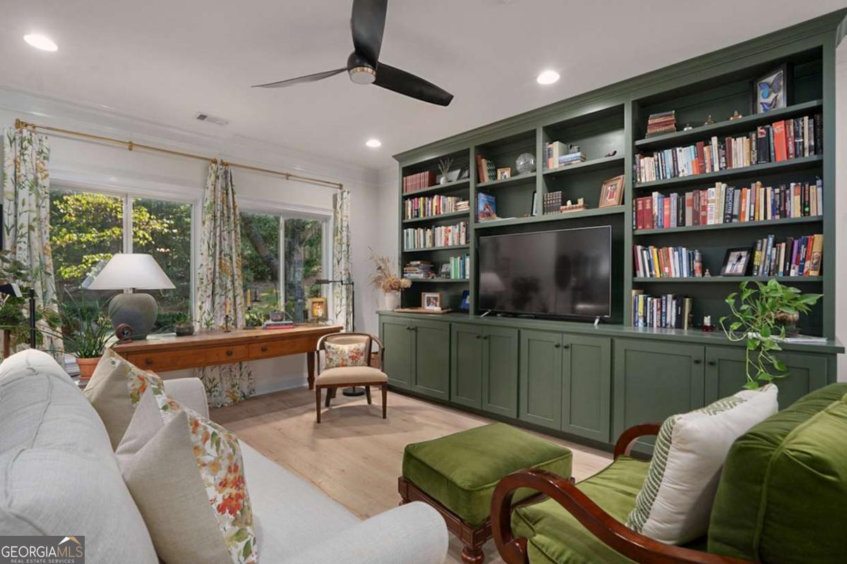 Watkinsville, Georgia, 30677, United States, 2 Bedrooms Bedrooms, ,2 BathroomsBathrooms,Residential,For Sale,1957394