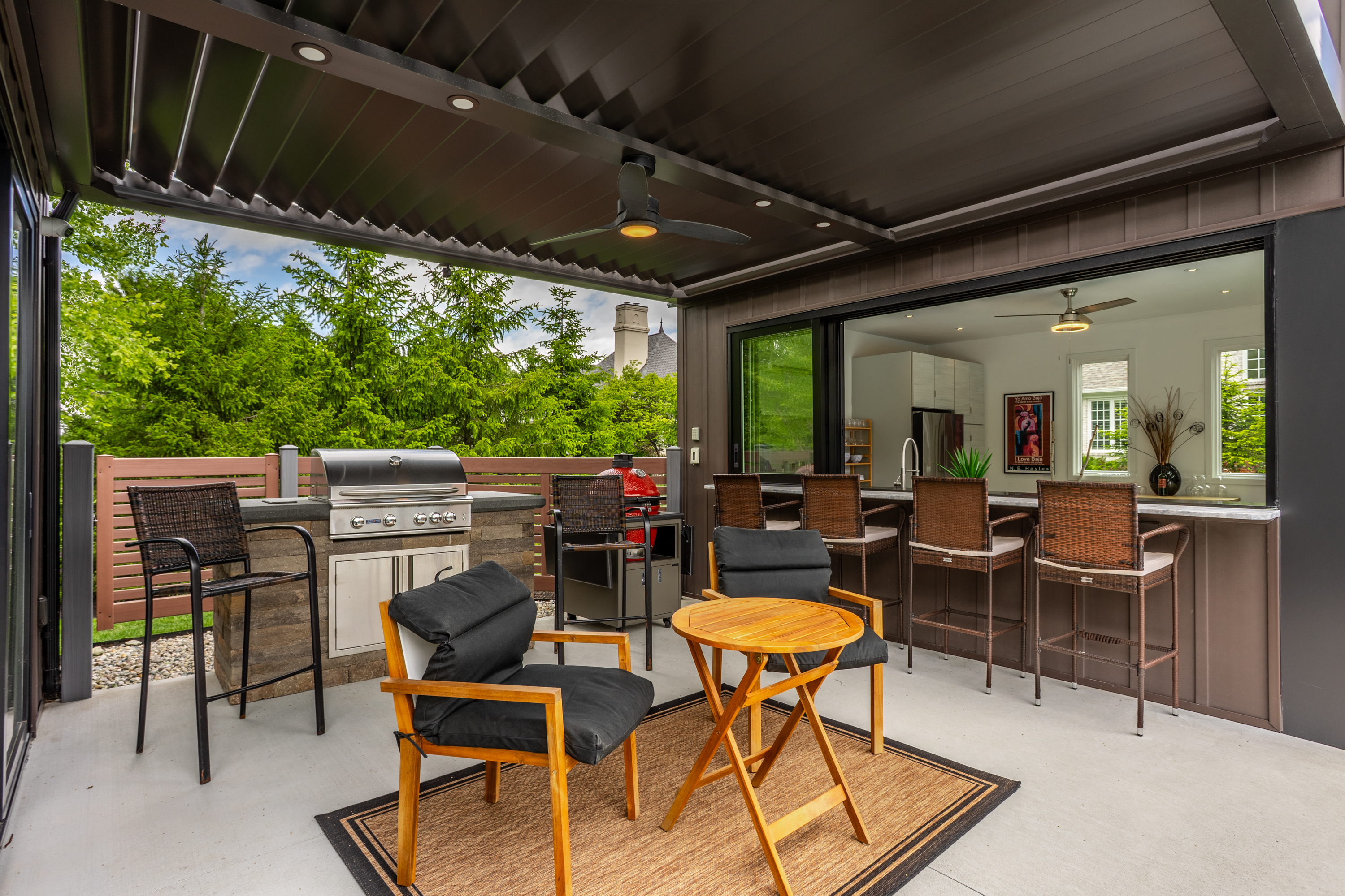  Exceptional West Carmel Home with Resort-Caliber Backyard - 物件實景