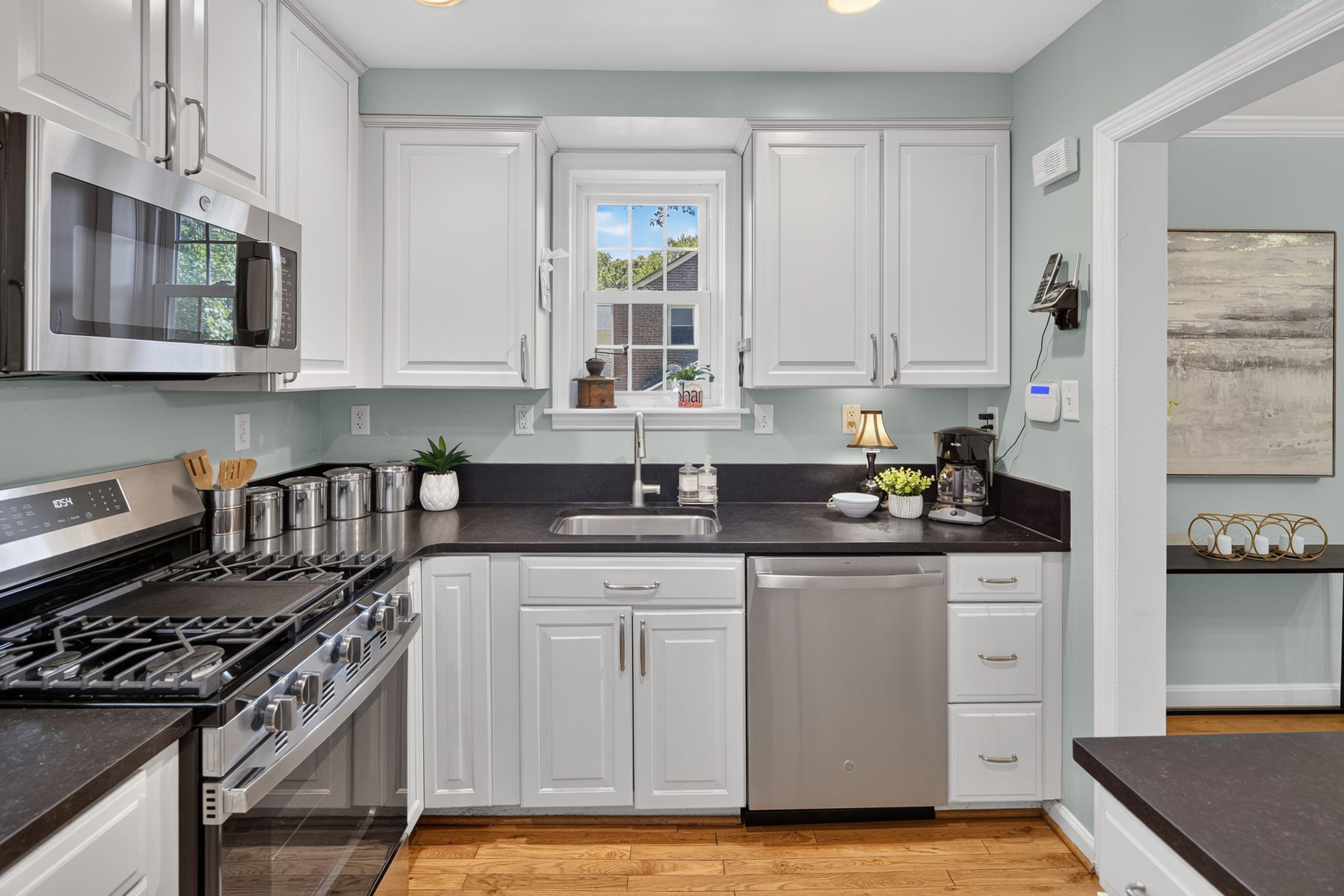 2631 Woodley Place, Falls Church, VA, 22046 - 物件實景