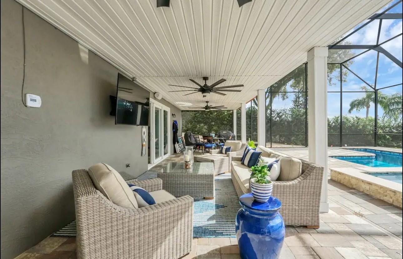 514 HILLSIDE DRIVE, AUBURNDALE, Florida, 33823, United States, 5 Bedrooms Bedrooms, ,5 BathroomsBathrooms,Residential,For Sale,514 HILLSIDE DRIVE,1426912