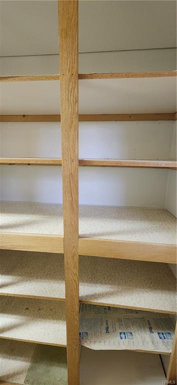 Bloomington, California, 92316, United States, 5 Bedrooms Bedrooms, ,2 BathroomsBathrooms,Residential,For Sale,2008810