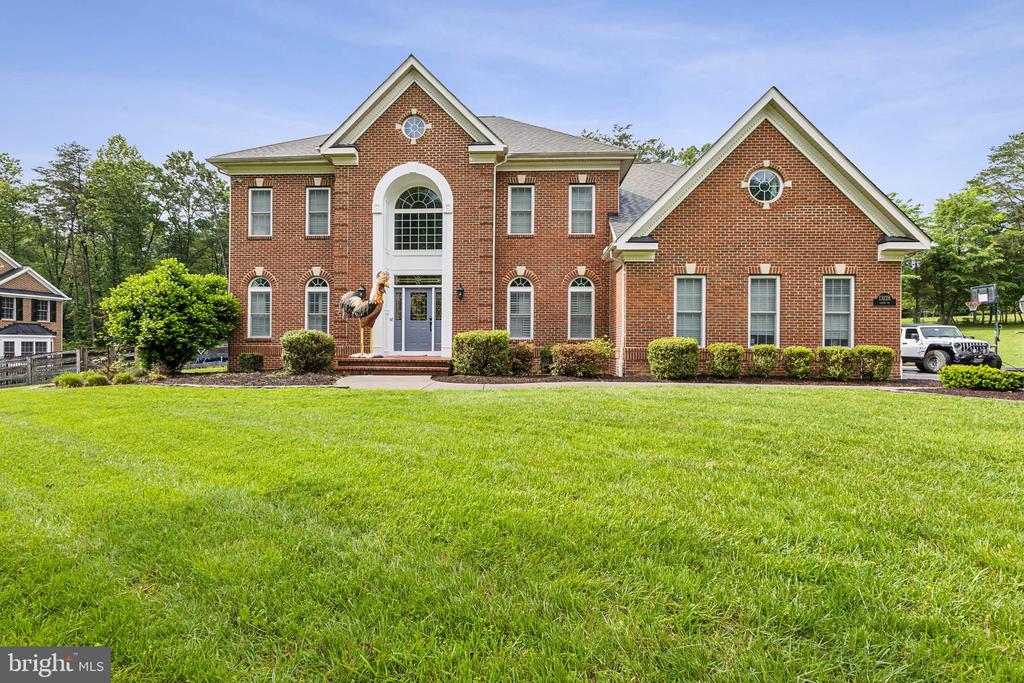 Manassas, Virginia, 20112, United States, 5 Bedrooms Bedrooms, ,5 BathroomsBathrooms,Residential,For Sale,1825143