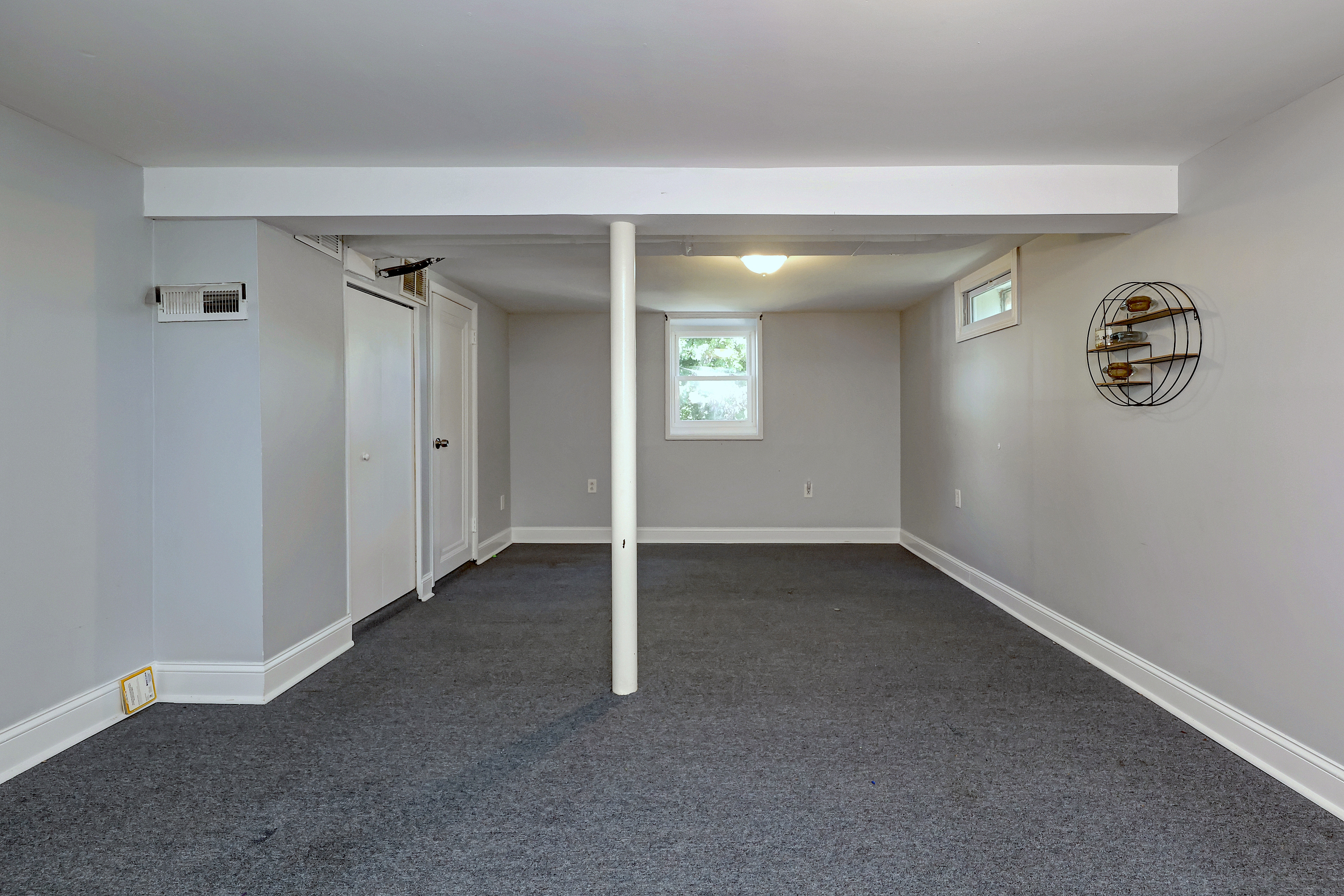  Spacious Cape-Style Home in the Desirable North End - 物件實景