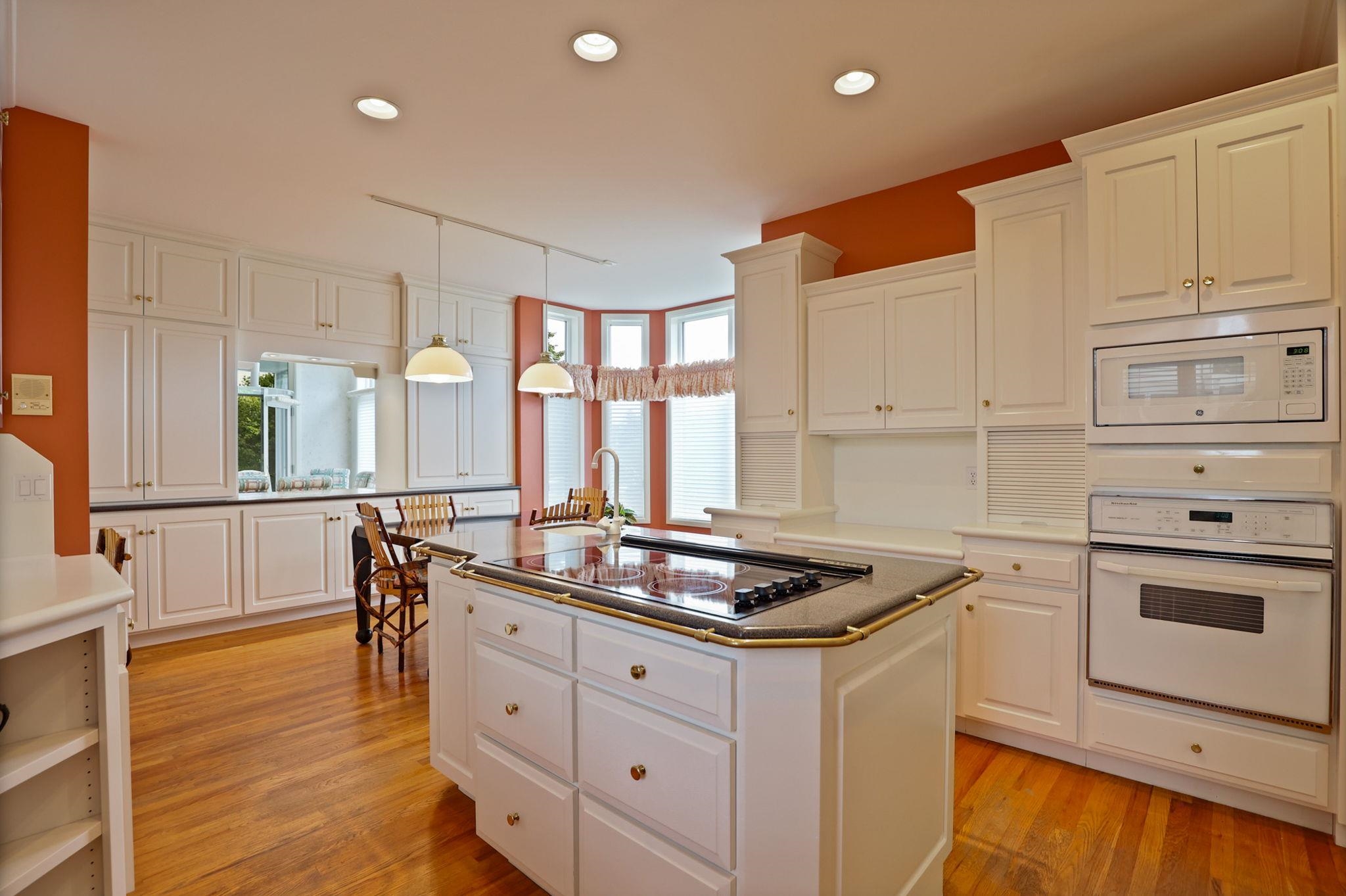 Frankenmuth, Michigan, 48734, United States, 3 Bedrooms Bedrooms, ,4 BathroomsBathrooms,Residential,For Sale,1938182