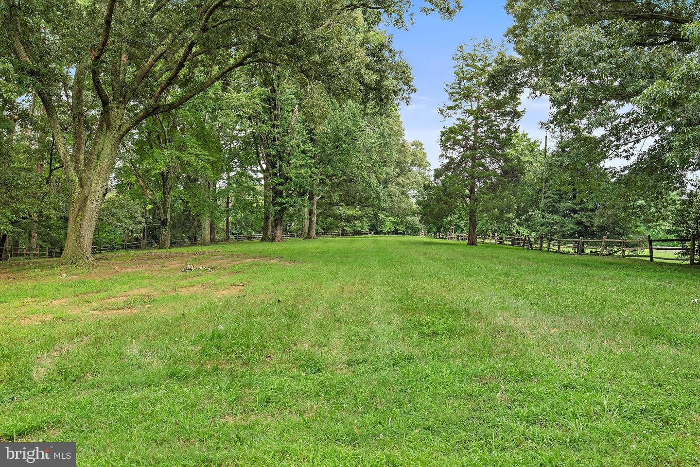 Annapolis, Maryland, 21403, United States, 5 Bedrooms Bedrooms, ,4 BathroomsBathrooms,Residential,For Sale,1895368