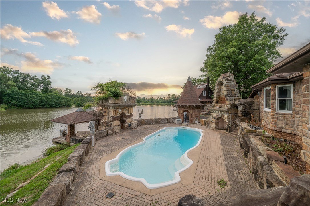 Diamond, Ohio, 44412, United States, 5 Bedrooms Bedrooms, ,5 BathroomsBathrooms,Residential,For Sale,1983781