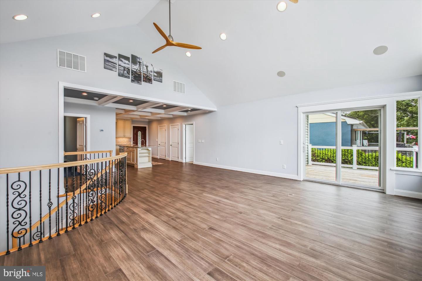 Glen Burnie, Maryland, 21060, United States, 2 Bedrooms Bedrooms, ,4 BathroomsBathrooms,Residential,For Sale,1867358