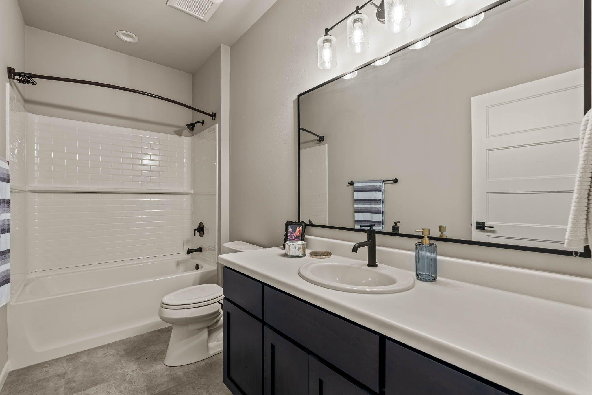 Menomonee Falls, Wisconsin, 53051, United States, 3 Bedrooms Bedrooms, ,2 BathroomsBathrooms,Residential,For Sale,1976595