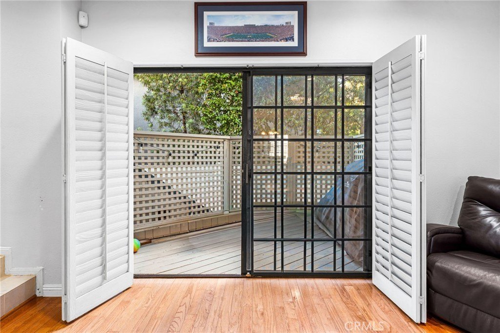 Pasadena, California, 91101, United States, 3 Bedrooms Bedrooms, ,3 BathroomsBathrooms,Residential,For Sale,1984224