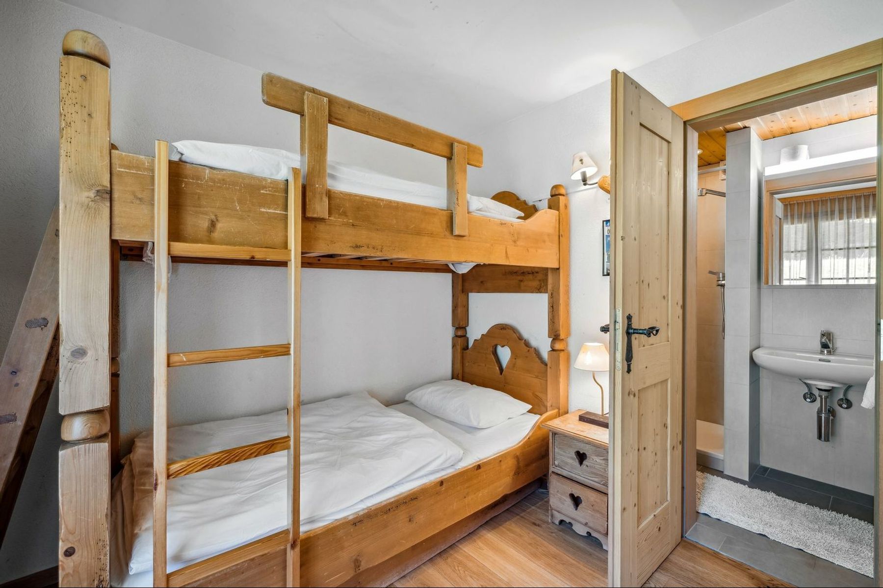  Le Granit: Renovated 4-bedroom apartment at Domaine de la Résidence - 物件實景