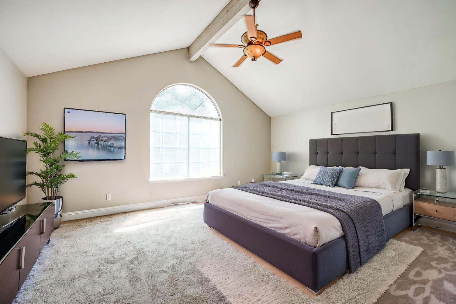Fresno, California, 93722, United States, 3 Bedrooms Bedrooms, ,2 BathroomsBathrooms,Residential,For Sale,2039755