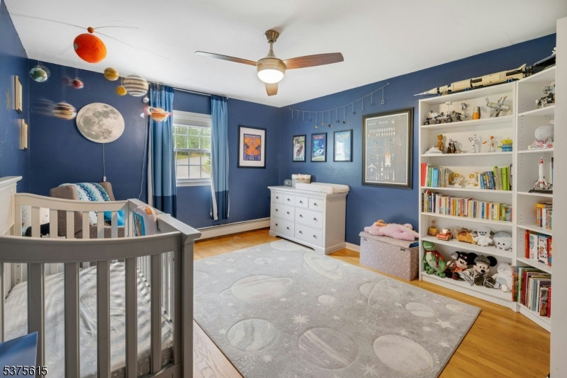Rockaway Boro, New Jersey, 07866, United States, 3 Bedrooms Bedrooms, ,3 BathroomsBathrooms,Residential,For Sale,1918524