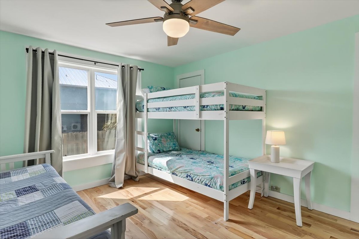 Port Aransas, Texas, 78373, United States, 3 Bedrooms Bedrooms, ,2 BathroomsBathrooms,Residential,For Sale,1973811