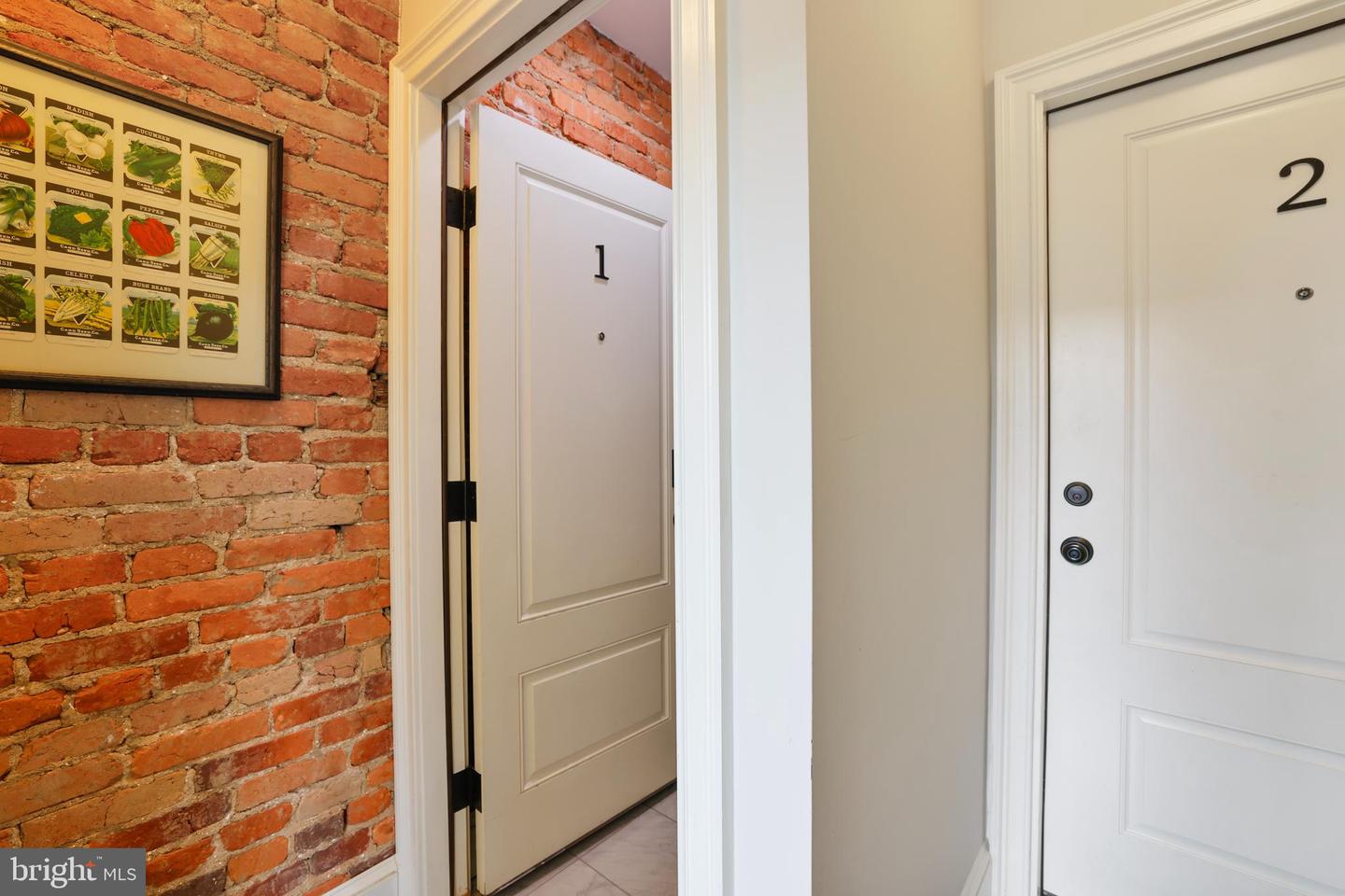 Washington, District of Columbia, 20003, United States, 2 Bedrooms Bedrooms, ,2 BathroomsBathrooms,Residential,For Sale,1896371