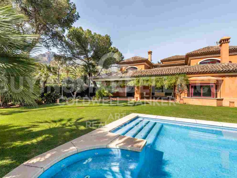 Marbella, Andalusia, ES, 5 Bedrooms Bedrooms, ,4 BathroomsBathrooms,Residential,For Sale,1804949