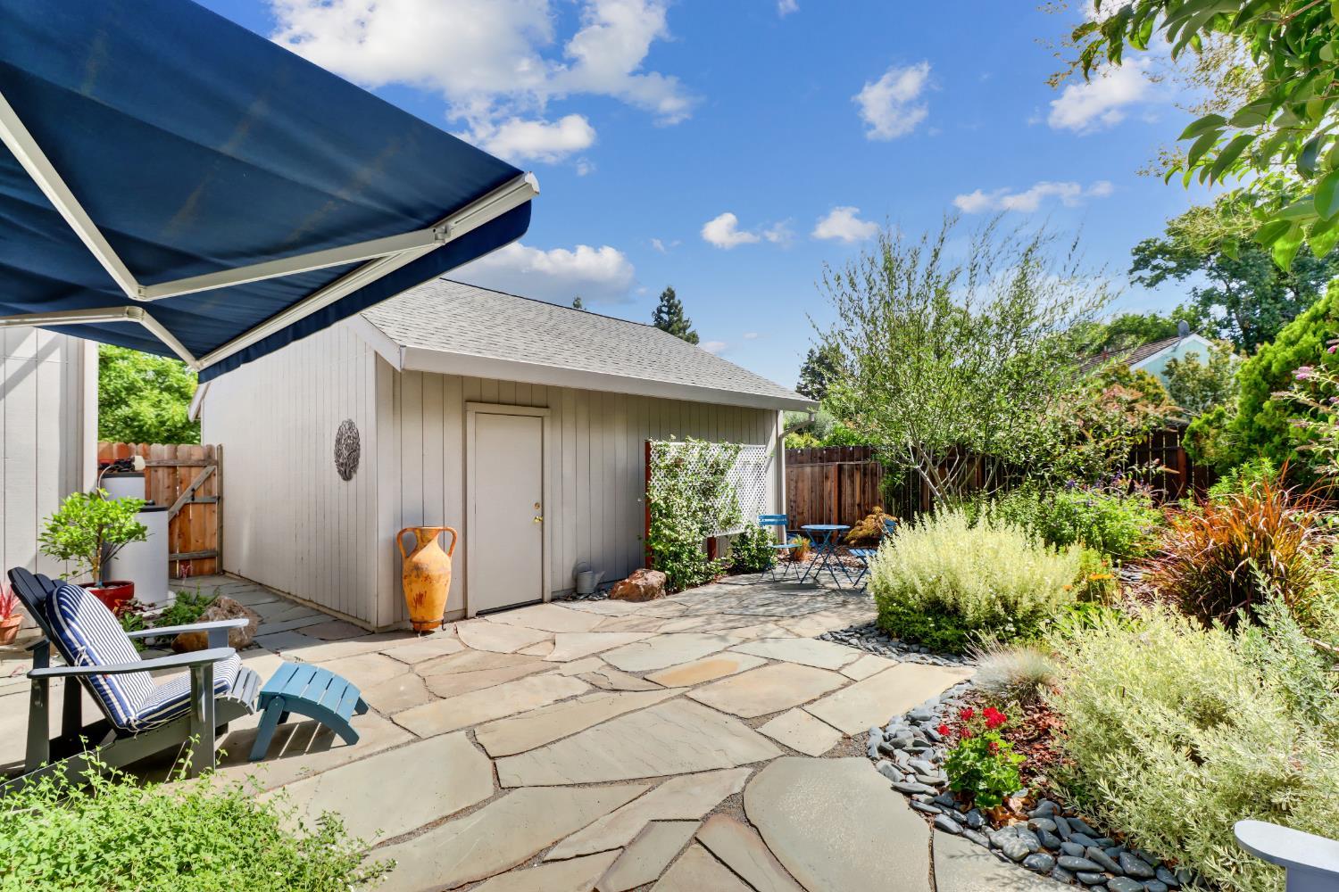 Davis, California, 95616, United States, 3 Bedrooms Bedrooms, ,2 BathroomsBathrooms,Residential,For Sale,1901059