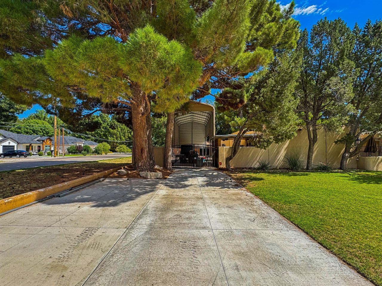 Carlsbad, New Mexico, 88220, United States, 4 Bedrooms Bedrooms, ,4 BathroomsBathrooms,Residential,For Sale,1980952