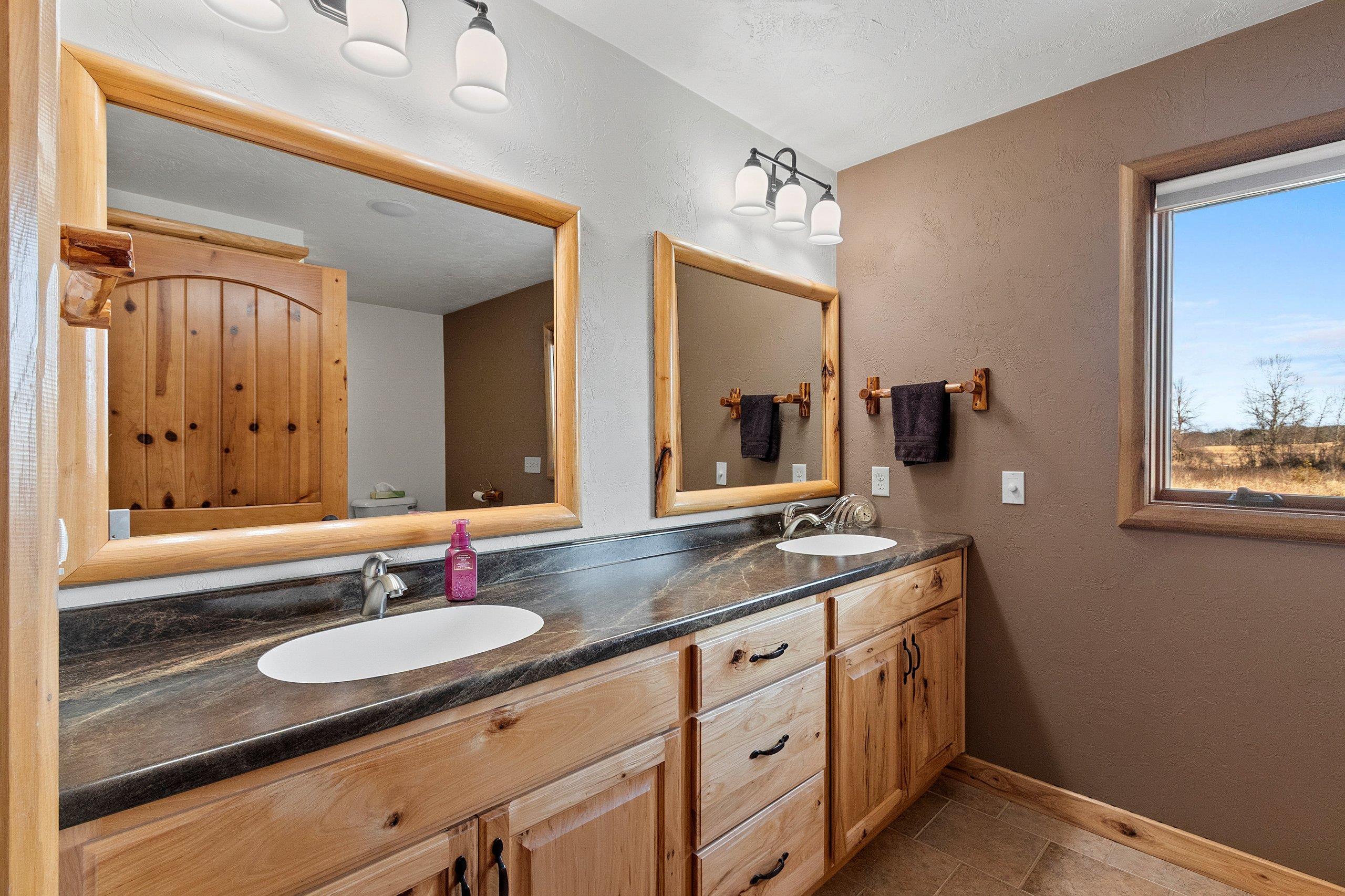 Black Creek, Wisconsin, 54106, United States, 4 Bedrooms Bedrooms, ,4 BathroomsBathrooms,Residential,For Sale,2009234