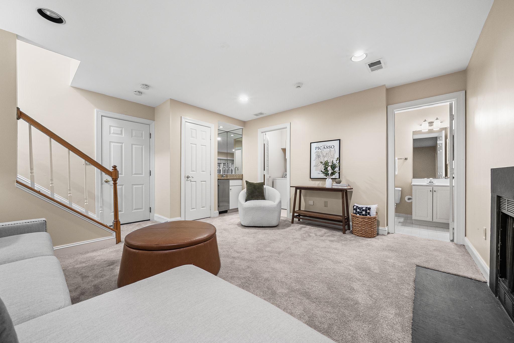  1588 N Colonial Terrace, Arlington, VA, 22209 - 物件實景