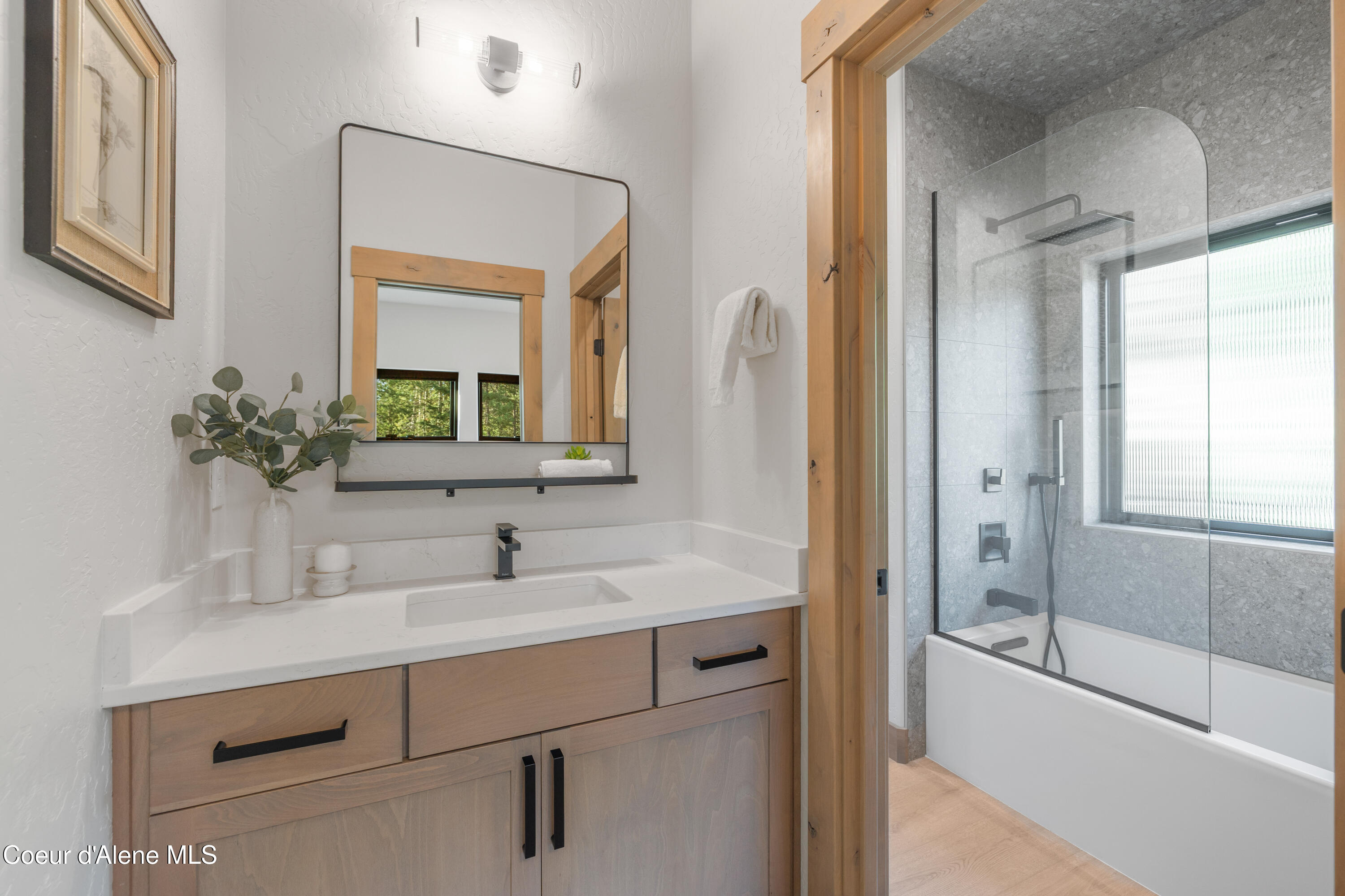 Post Falls, Idaho, 83854, United States, 3 Bedrooms Bedrooms, ,1 BathroomBathrooms,Residential,For Sale,1999022