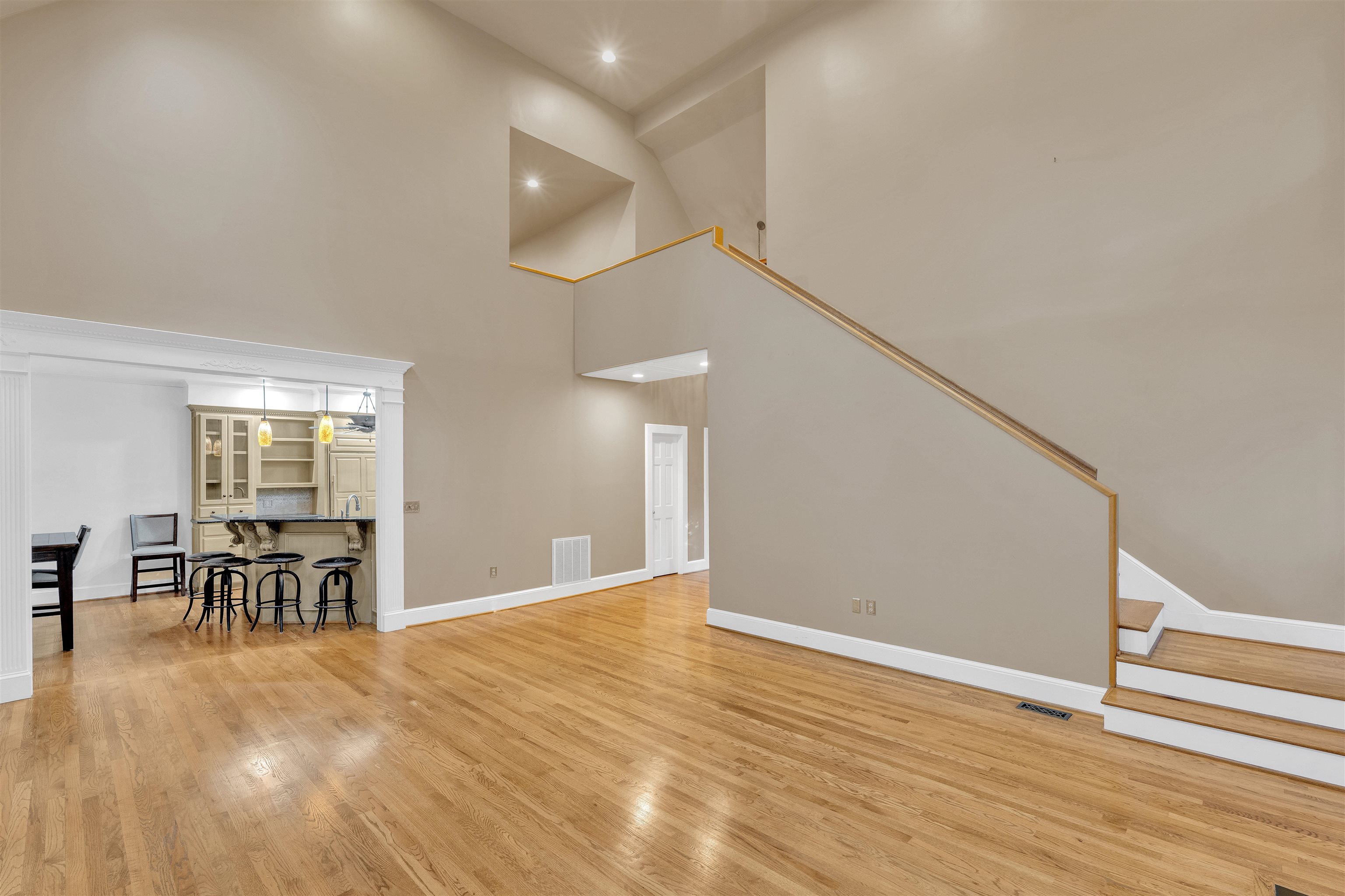 Spartanburg, South Carolina, 29306, United States, 4 Bedrooms Bedrooms, ,5 BathroomsBathrooms,Residential,For Sale,1913145