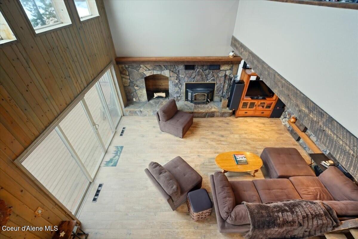 Coeur d'Alene, Idaho, 83814, United States, 3 Bedrooms Bedrooms, ,Residential,For Sale,2012334