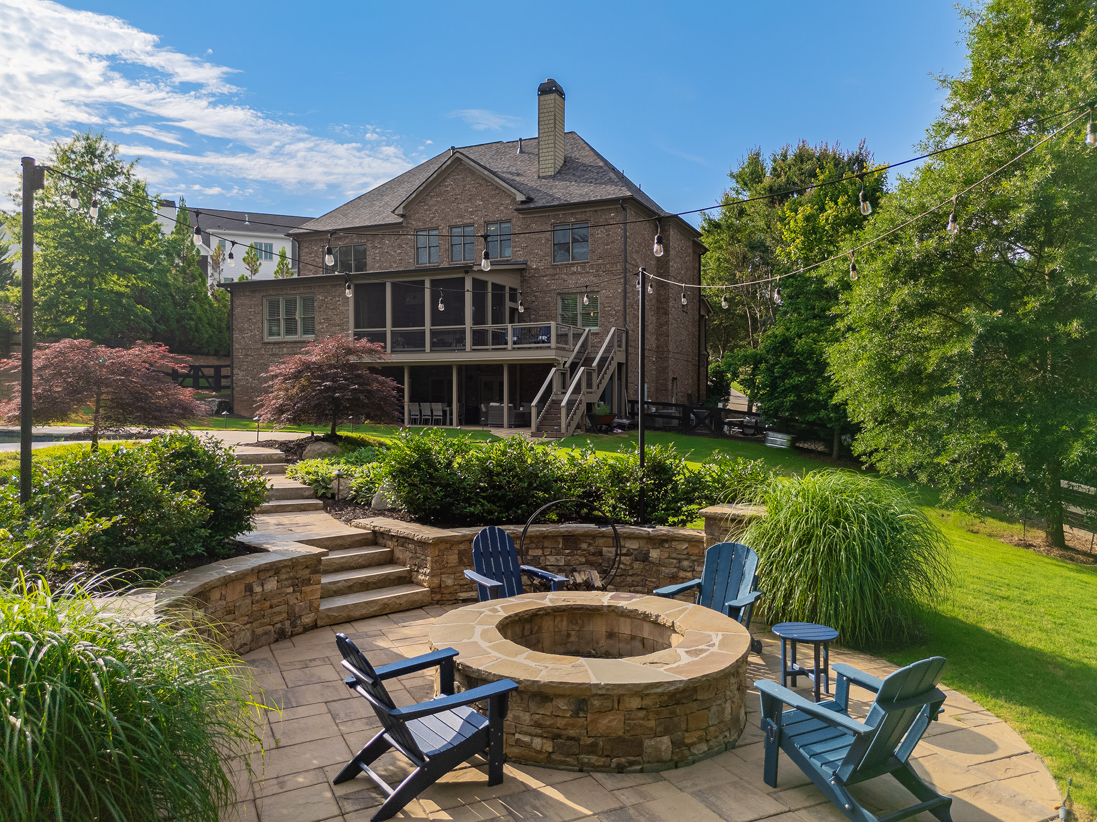  Nestled on a Quiet Cul-De-Sac Lot and Backing Directly to Birmingham Park - 物件實景