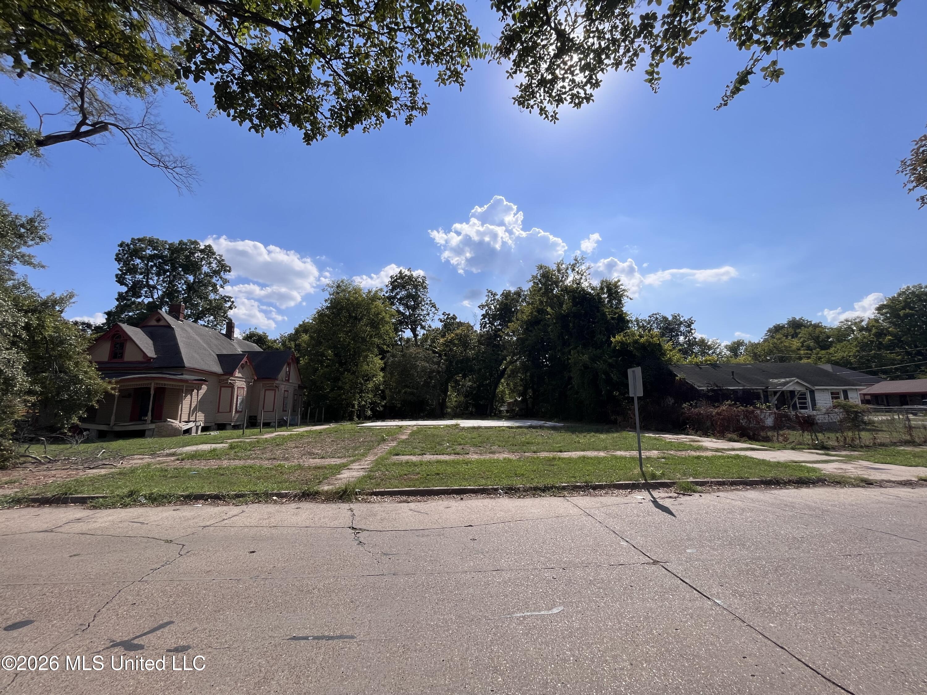 Central St, Greenville, MS 38701