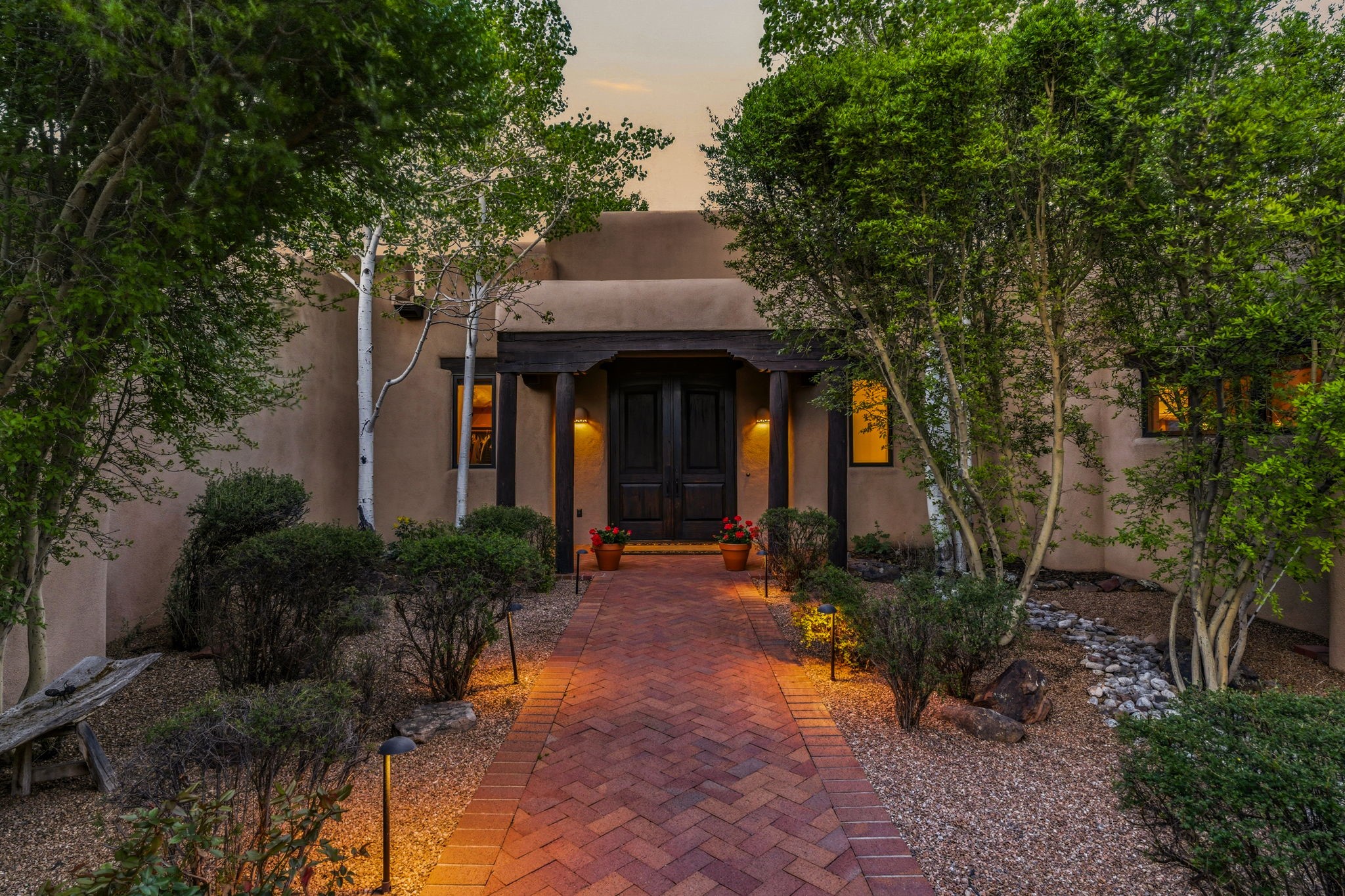  8 Ridgetop Circle - 物件實景