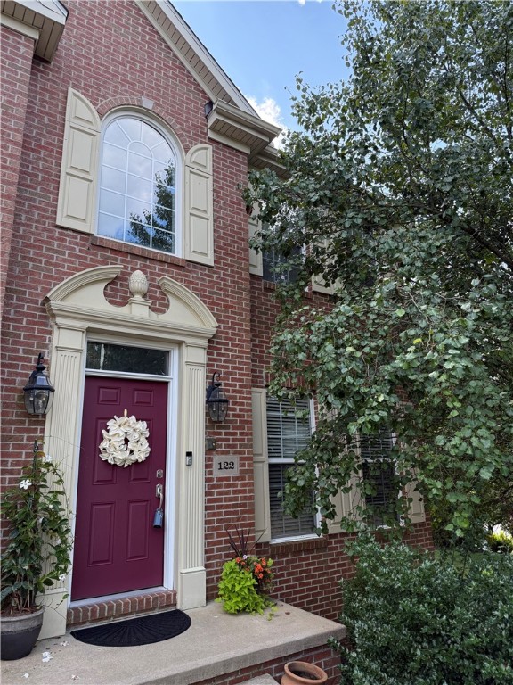 Adams Twp, Pennsylvania, 16046, United States, 4 Bedrooms Bedrooms, ,4 BathroomsBathrooms,Residential,For Sale,1827880