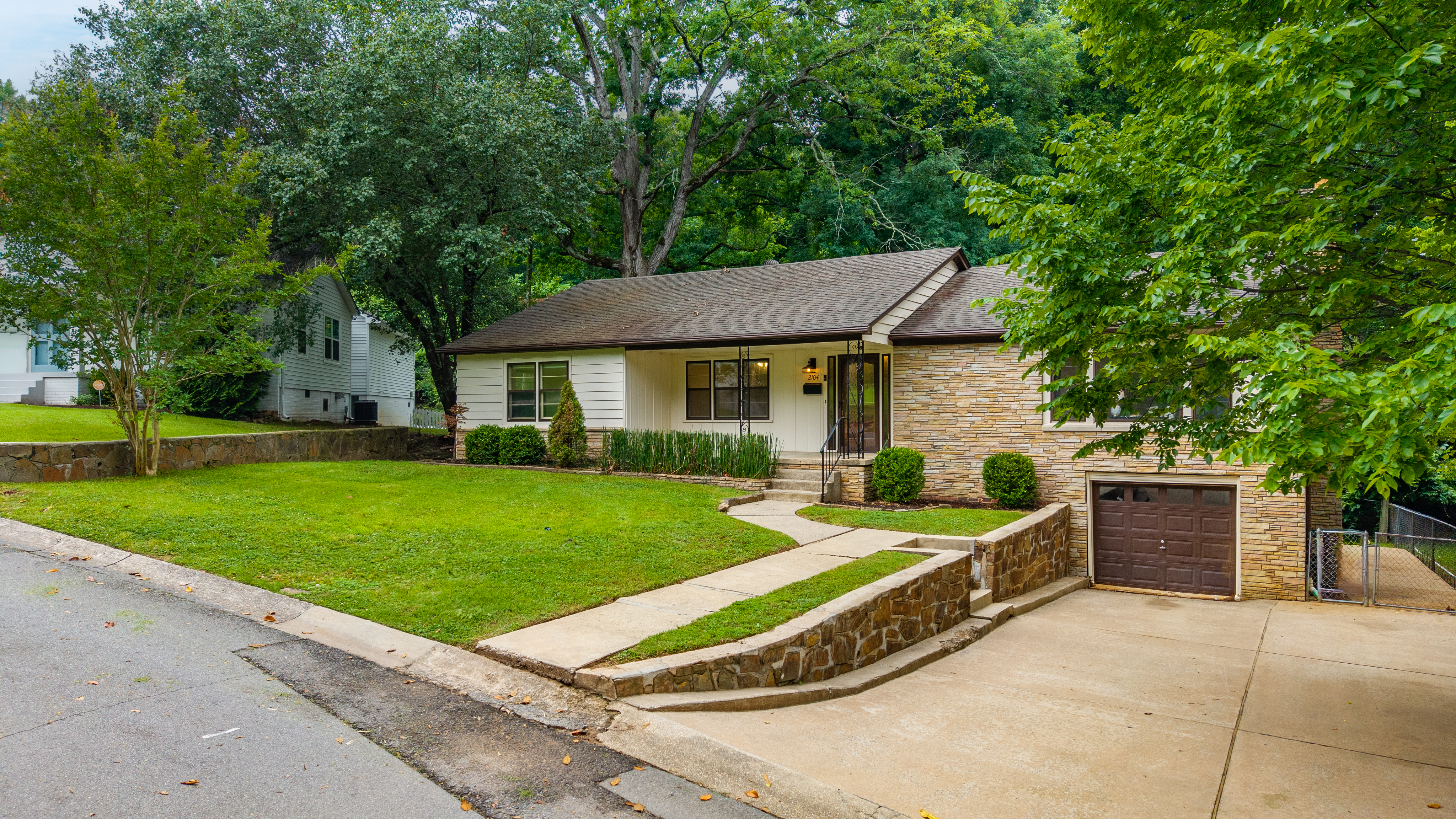  2104 Brownwood Rd, Little Rock, AR, 72207 - 物件實景