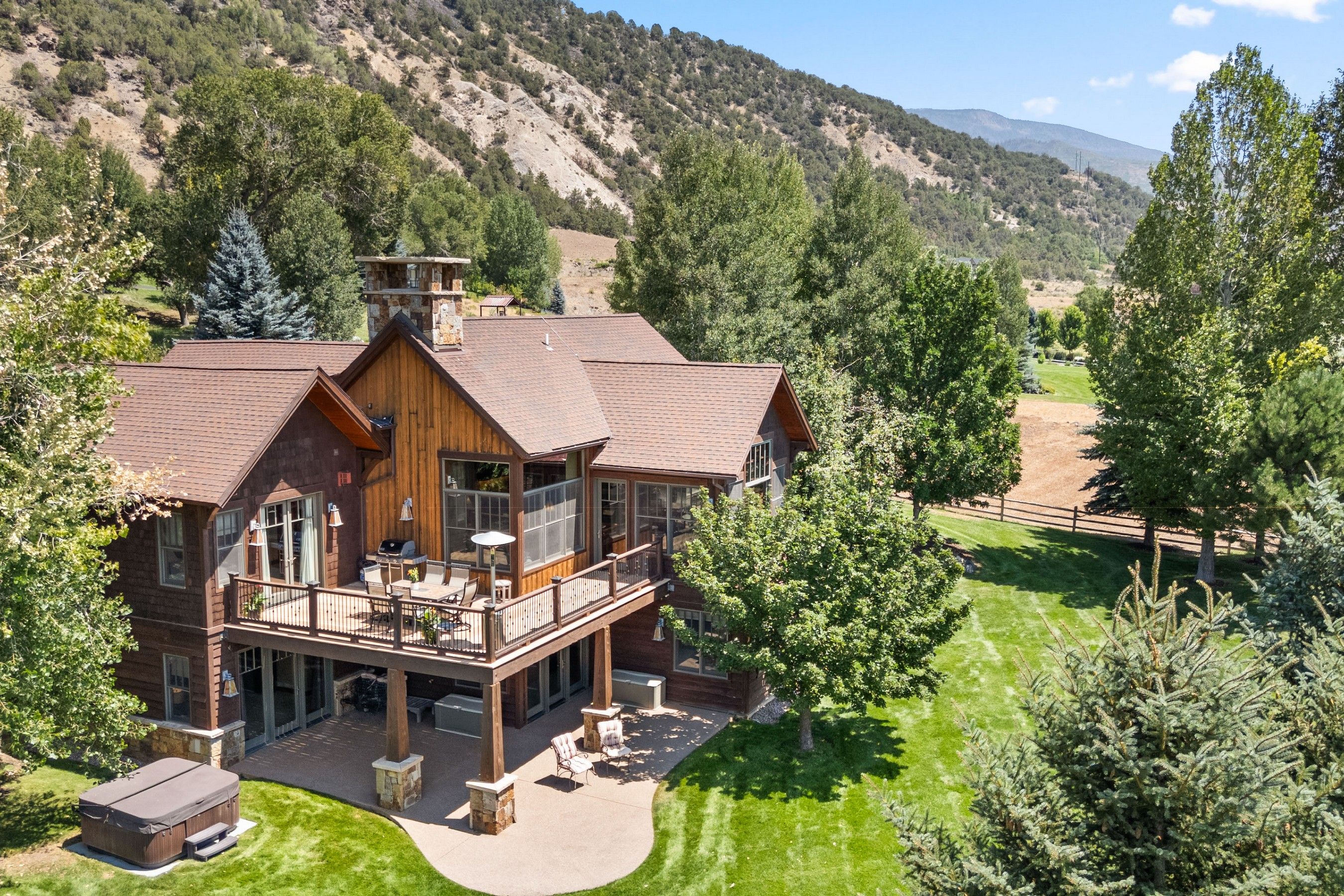  Privacy, Space and Mountain Living in Cerise Ranch - 物件實景