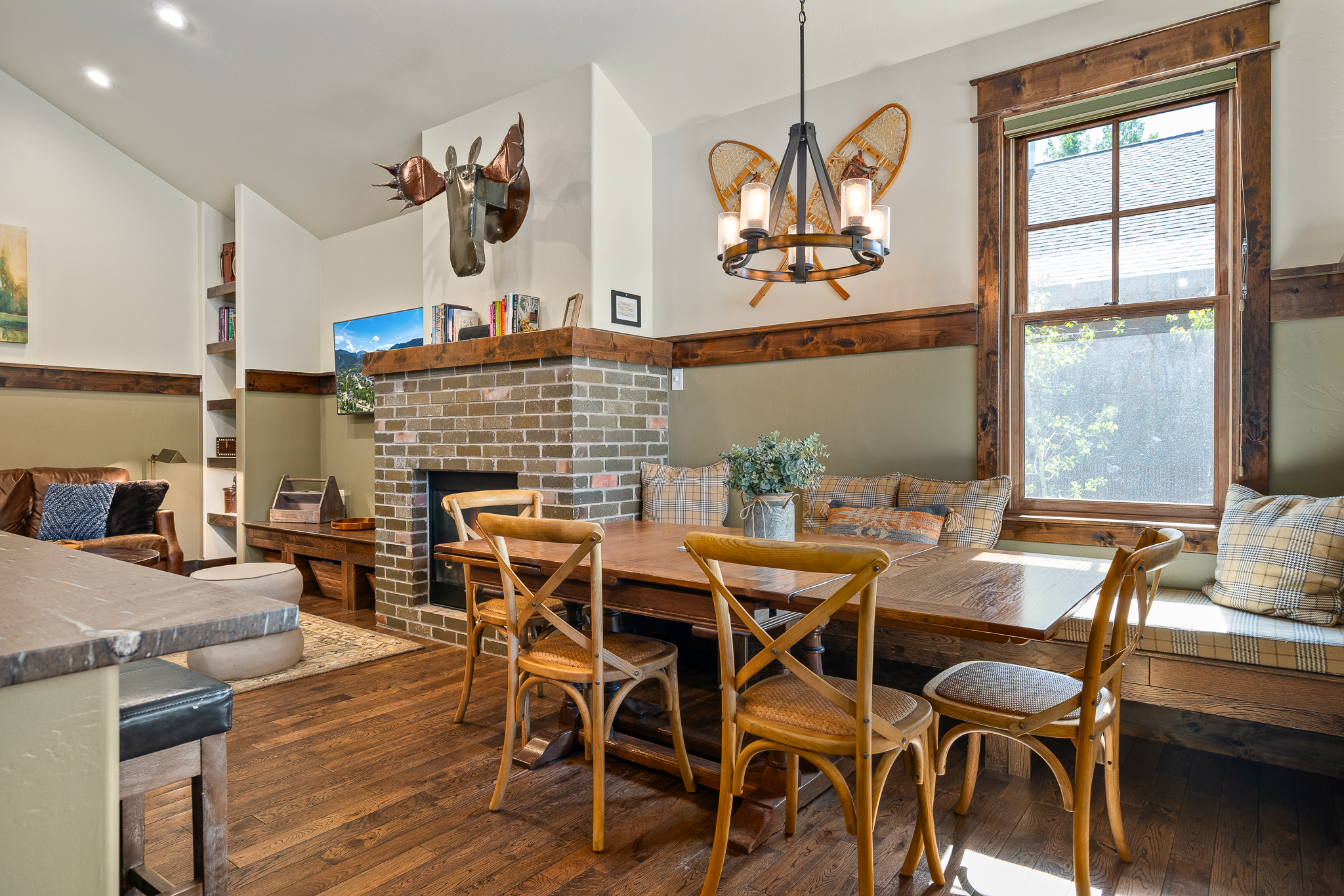  909 Park Avenue, Grand Lake, CO, 80447 - 物件實景