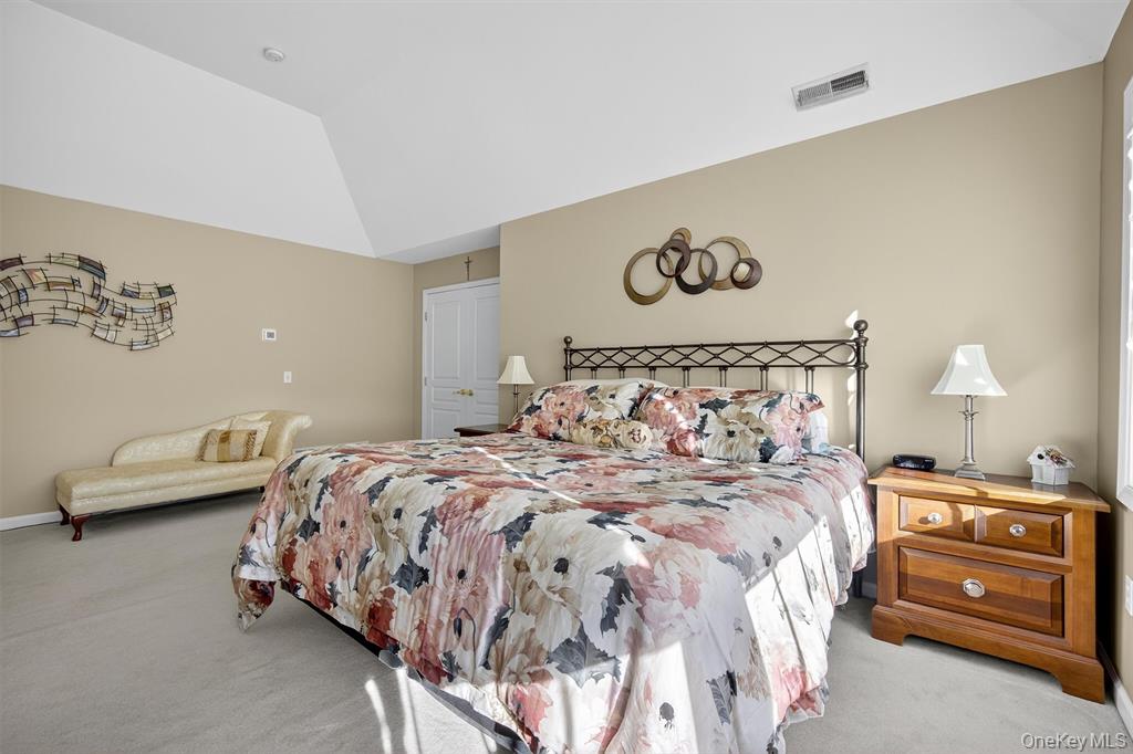 Hopewell Junction, New York, 12533, United States, 4 Bedrooms Bedrooms, ,3 BathroomsBathrooms,Residential,For Sale,1984445