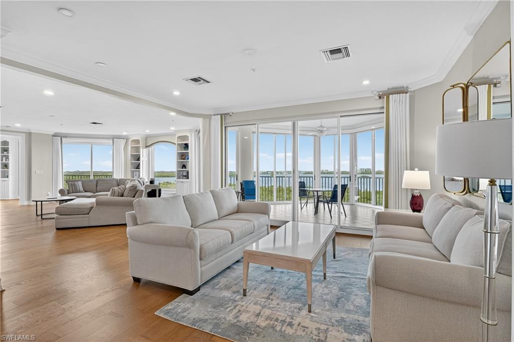 Bonita Springs, Florida, 34134, United States, 3 Bedrooms Bedrooms, ,3 BathroomsBathrooms,Residential,For Sale,1987776